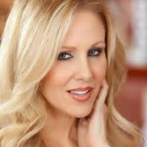 Julia Ann: Bio, Height, Weight, Age, Measurements – Celebrity Facts
