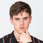 Connor Franta: Bio, Height, Weight, Age, Measurements – Celebrity Facts